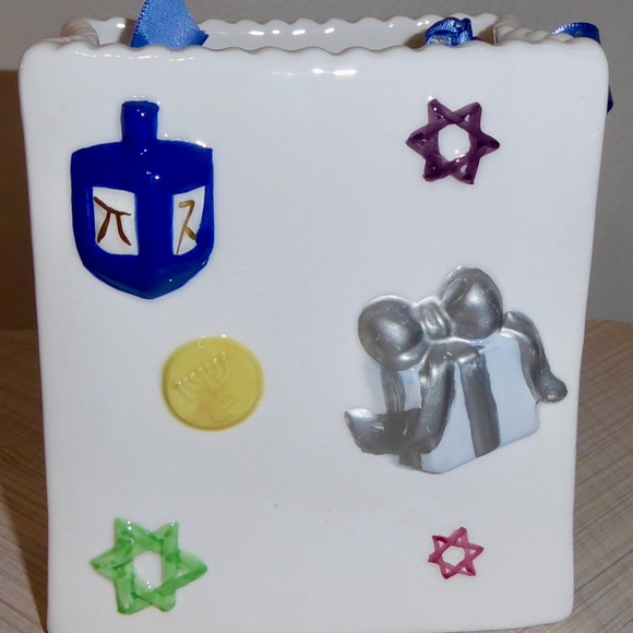 HANUKKAH CANDLE HOLDER BOX CERAMIC POTTERY RIBBON HANDLE GIFT DREIDELS STORAGE - Picture 4 of 6